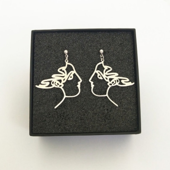 Minimalist Art Artists Portrait Drop Earrings - Picture 4 of 4